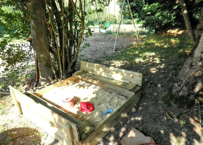 Holiday home Maison Charmante A Avec Vue Sur Le Molieres (Tarn-et-Garonne)